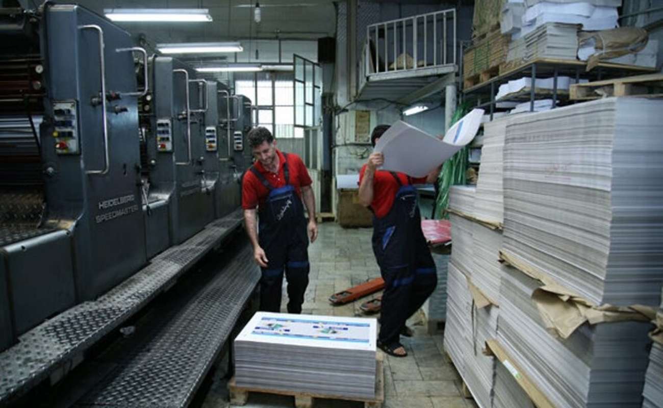 مراحل انتشار یک کتاب در ایران در تعامل با ناشر و عقد قرارداد